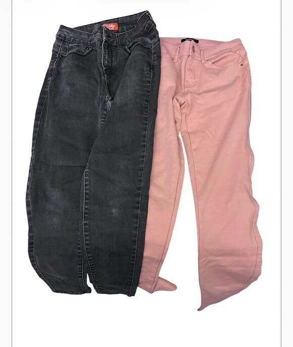 Wax Jean / Ambiance Denim - Lot of 2 Womens Jeans: Wax Jean Washed Black Skinny Jeans and Ambiance Pink Colo